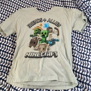 Mojang Studios Kids Minecraft Friends + Allies T-Shirt Size Medium